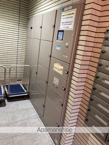 サーパスシティ堀之内中央の外観写真