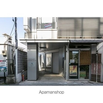 ＦーＦＬＡＴ三軒茶屋[事務所/27.03m2]の外観2