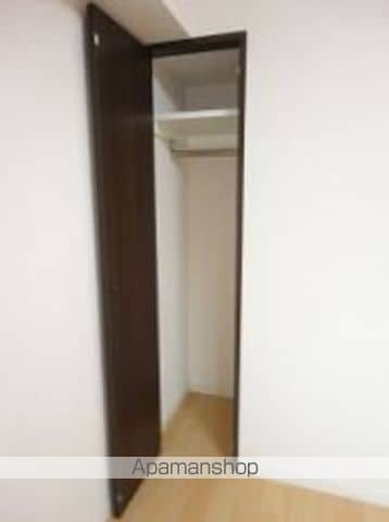 ホワイトマンション西新の内装写真