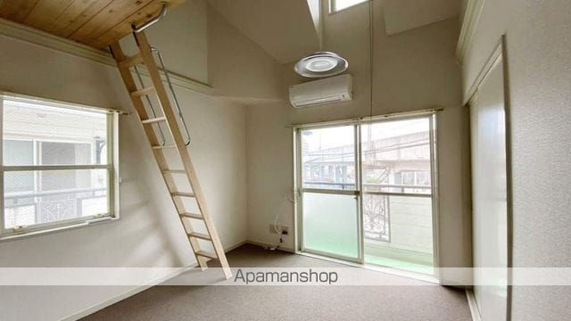 西川原第3レジデンスの内装写真