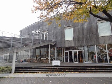 東京都新宿区山吹町[1K/20.72m2]の周辺1