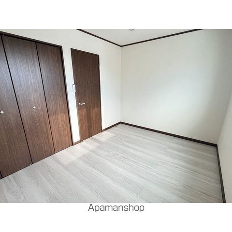 北見市 2階建 築2年の内装写真