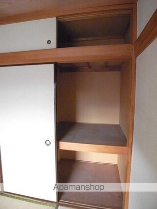 フラット８７[2DK/48.72m2]の収納