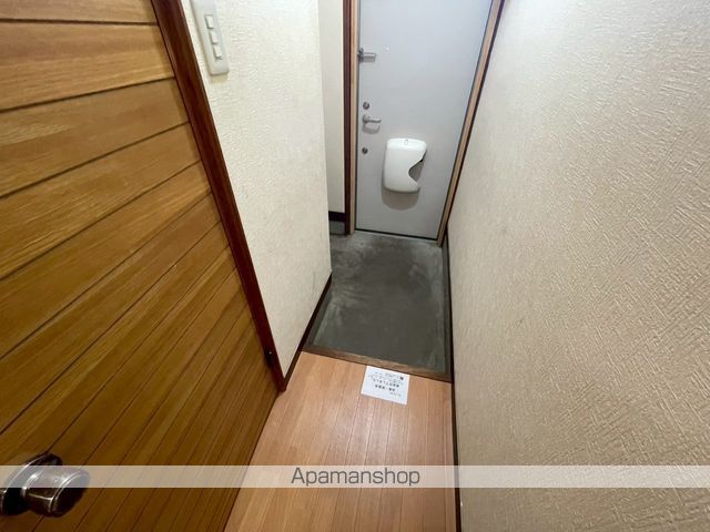クリスタルマンションの内装写真