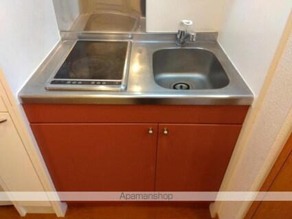 レオパレスラ　スリーズ[1K/26.08m2]のキッチン