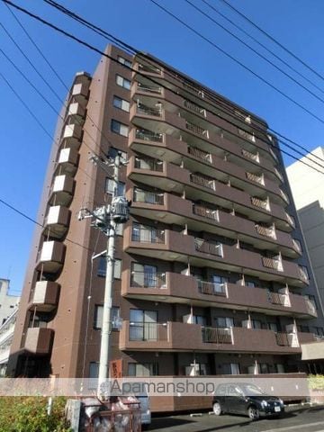 リラハイツ南2条の外観写真