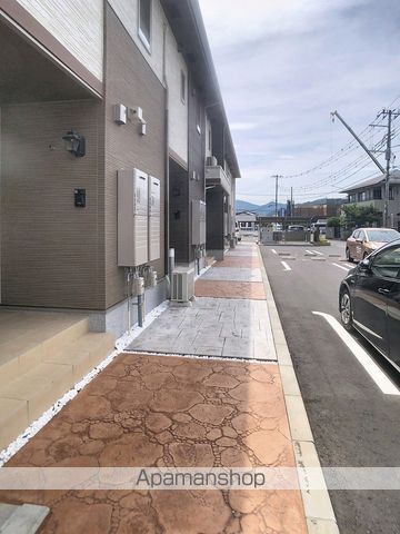 プリマヴェーラ ミモザの玄関写真