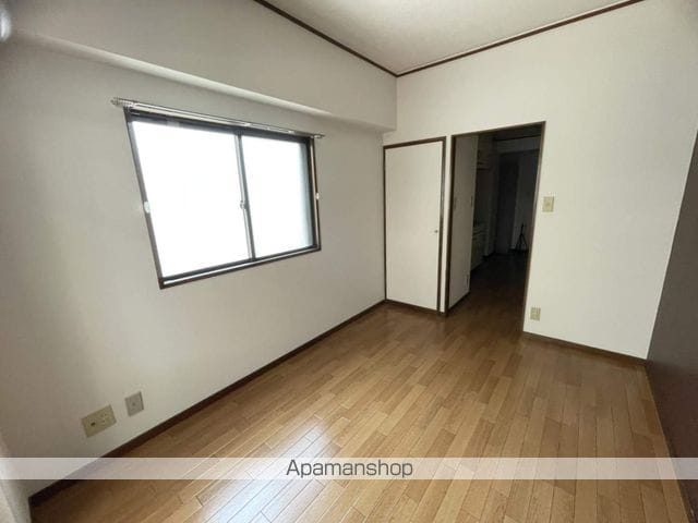 AXA舟入中町の内装写真