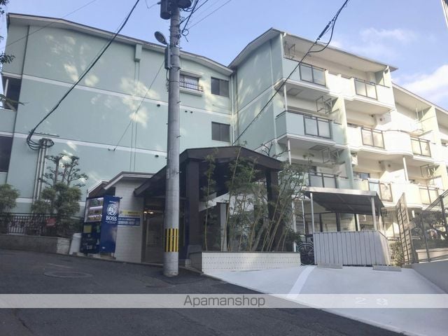 シャトレ南公園 弐番館の外観写真