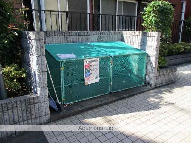 レオパレスラ メーラの外観写真