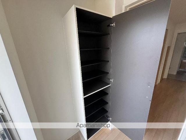 フィールドアップ雅の内装写真