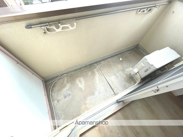 三甲イエムの内装写真