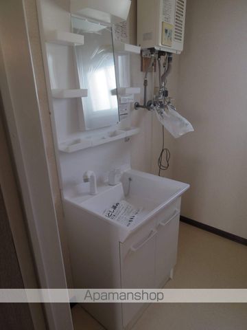 カームハイツBの内装写真