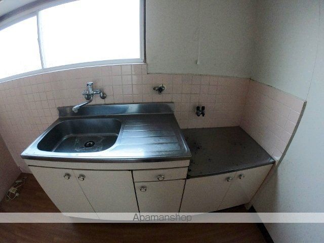 吉岡貸住宅の内装写真