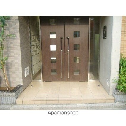 いずみマンションⅡ[1DK/41.04m2]のエントランス