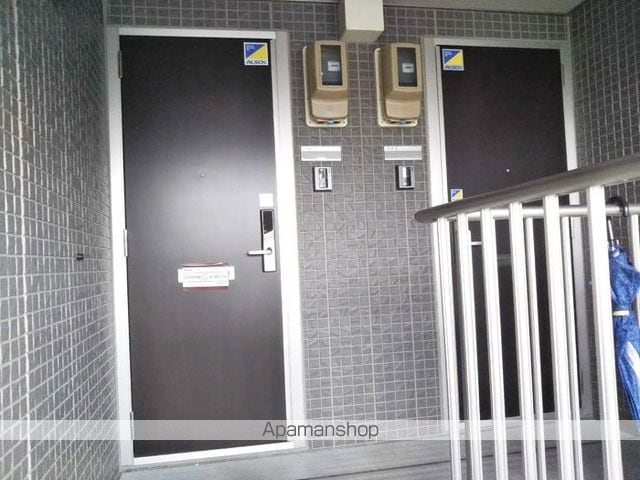 サンモール広面の玄関写真