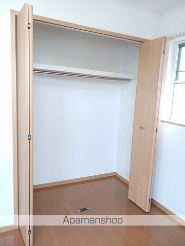 フルーブ・レゾネートBの内装写真