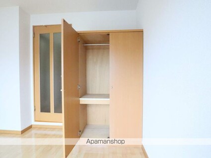 ヒルズ千種[1K/24.4m2]の収納