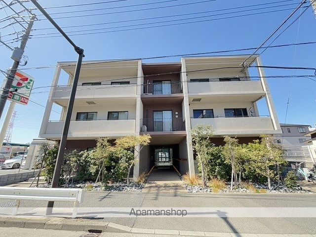 パティオ駒岡20号館の外観写真