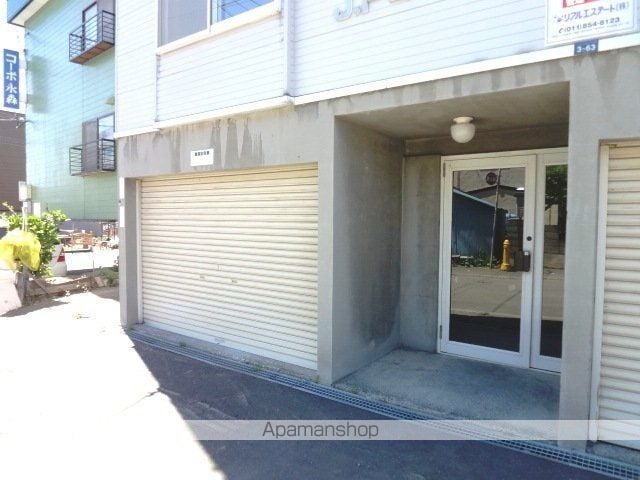 JPコート光星の玄関写真