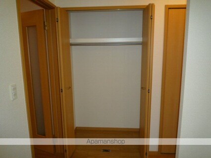 ＣＯＳＭＯＳ（コスモス）[1LDK/45.72m2]の収納