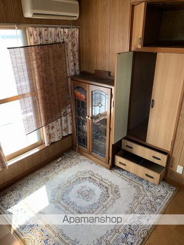 平塚市 2階建 築48年の内装写真