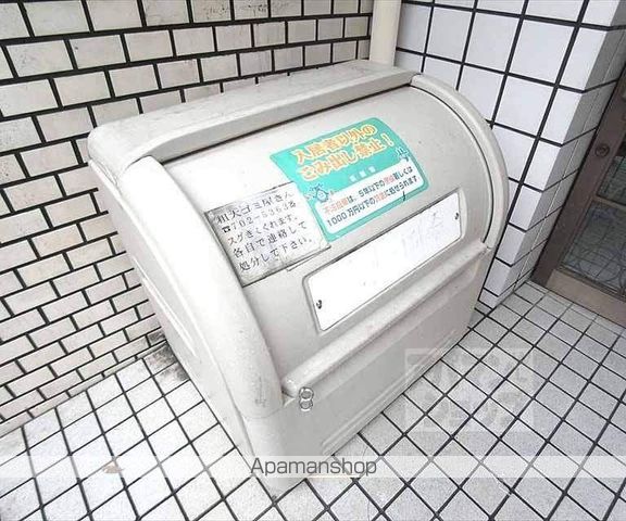 ジョリー岡崎の外観写真