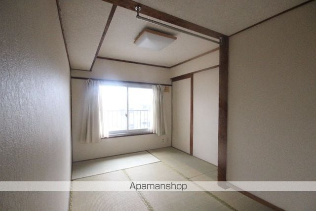 鈴ヶ台団地分譲住宅O棟の内装写真
