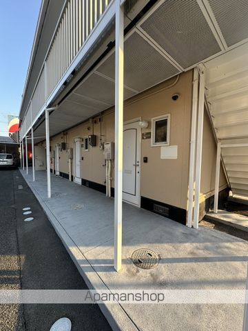 サン・グランデ2号棟の玄関写真