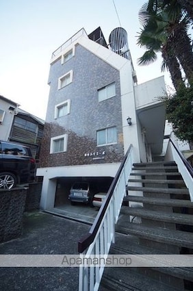 東京都新宿区四谷４丁目[2DK/42m2]の外観1