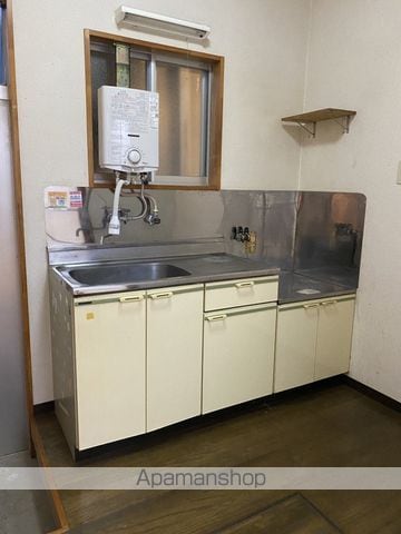 レインボー茨島の内装写真
