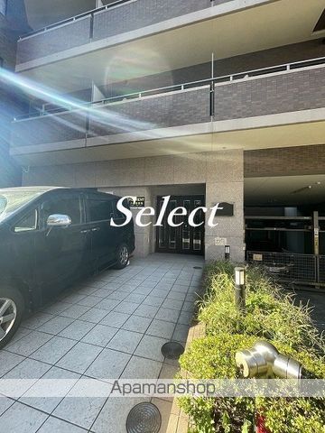 メインステージ横濱伊勢佐木の外観写真