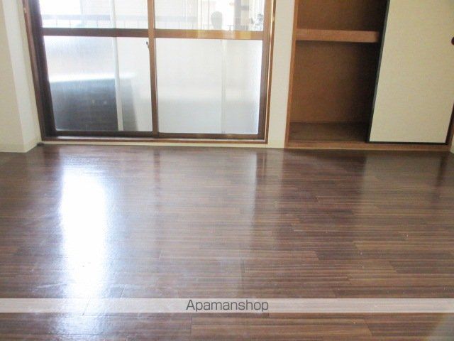 ホワイトハイツの内装写真