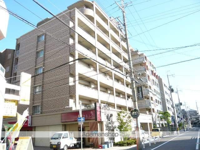 ロイヤル塚口の外観写真