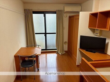 レオパレスヴィブアン[1K/22.35m2]のリビング・居間2