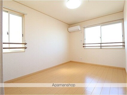 ＲＯＹＡＬ　ＧＡＲＤＥＮ　ＣＡＳＡＨＡＲＡ[2LDK/62.95m2]の内装