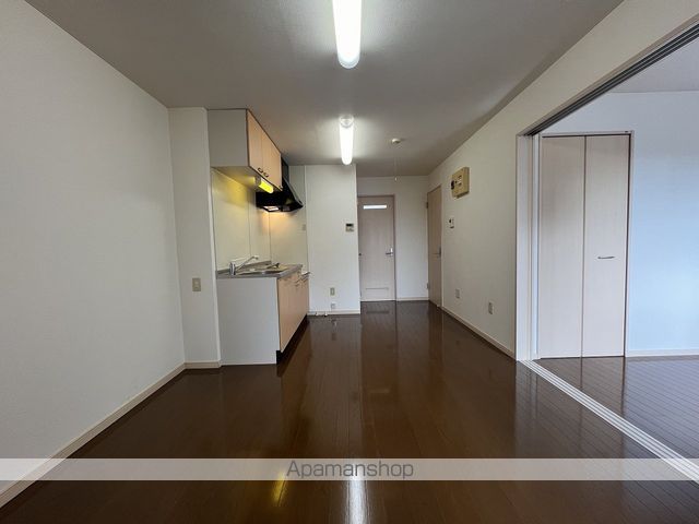 apartment 福島県相馬市百槻字篠竹93-1
百槻の賃貸情報を見る
物件地図