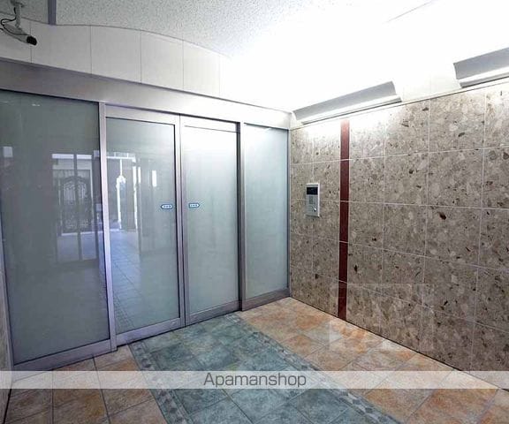 ヴァンイーストウエストの内装写真