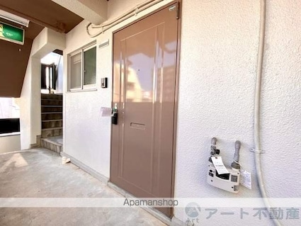 レイス三番町[1R/20.6m2]のエントランス3
