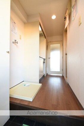 東京都杉並区上高井戸３丁目[1K/18.2m2]の玄関