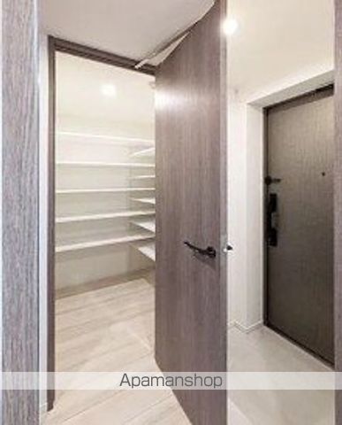 SーRESIDENCE高井戸EASTの内装写真