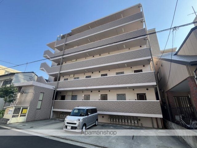 ラフォーレ西観音の外観写真