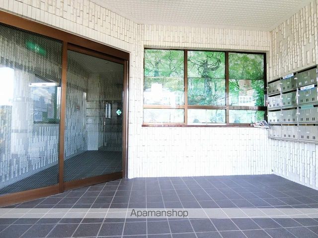 エクシード加治屋の玄関写真