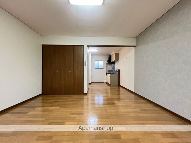 ルネス松森の内装写真