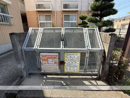 ニューパークメゾン半田[3LDK/65.92m2]の共用部1
