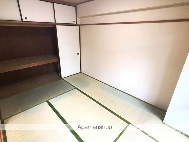 いよてつロフティ郡中の内装写真