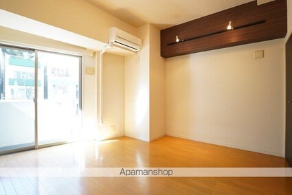 東京都新宿区西早稲田３丁目[1K/27.64m2]のリビング・居間1