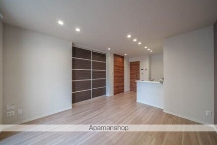 アンビシア赤木[1LDK/50.05m2]のリビング・居間1