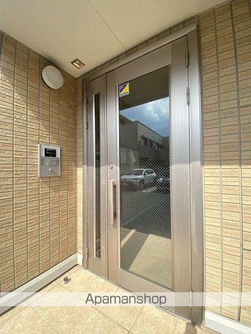 グランドソレーユBABA IIの玄関写真