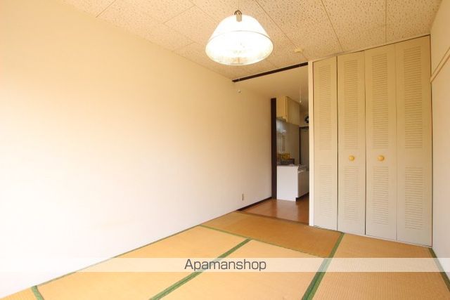パールハイツ若葉の内装写真